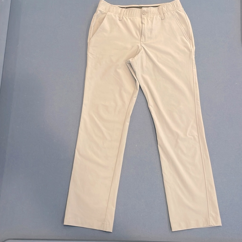 Under Armour tech golf pants in gray size 30/30